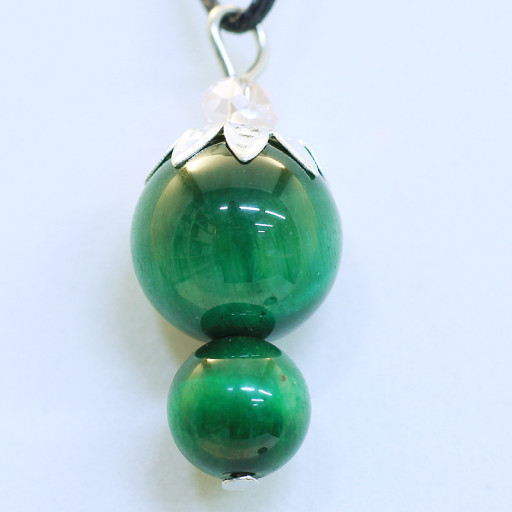 421056 - Подвеска ягодка Канзаши зеленый